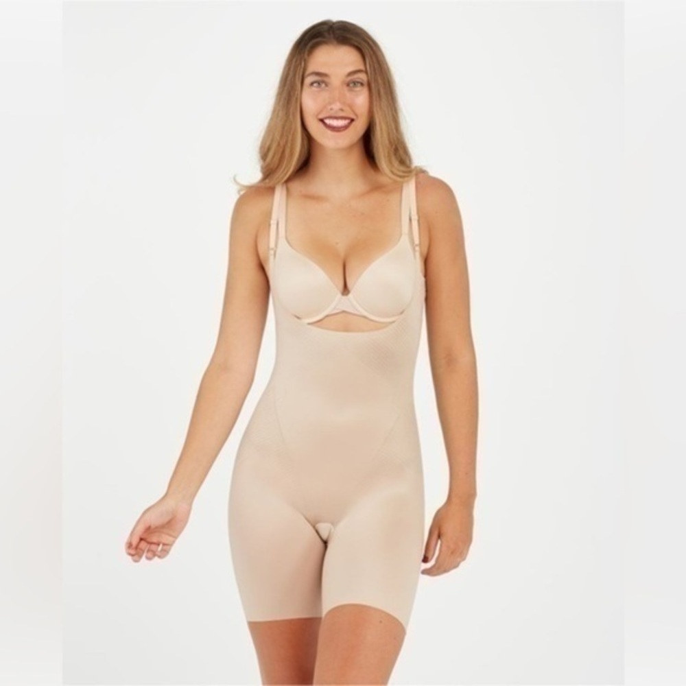 SPANX ASSETS Red Hot Label Spanx Open-Bust Mid Thigh Body Briefer Shapewear